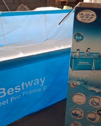 Piscina Bestway da esterno autoportante 