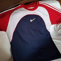 Nike t-shirt vintage usata 2 volte 