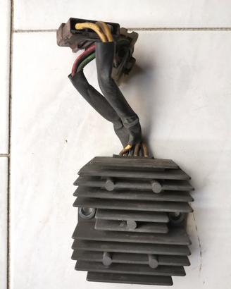 Regolatore di tensione Aprilia Pegaso Strada 650 
