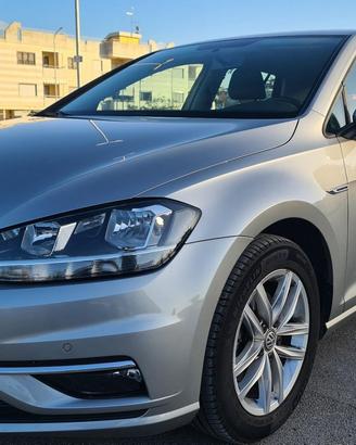 VOLKSWAGEN Golf 7.5 - 1.5 TGI 130CV