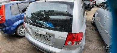 HYUNDAI GETZ 2005 - PORTELLONE POSTERIORE