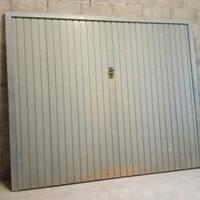 SERRANDA BASCULANTE PER GARAGE