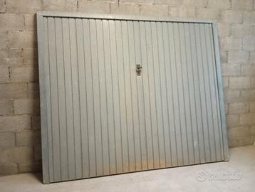 SERRANDA BASCULANTE PER GARAGE