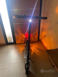 Monopattino elettrico Wizy A6 Pro