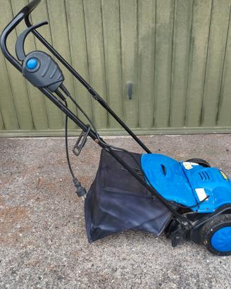 Arieggiatore scarificatore elettrico
