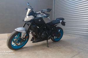 Yamaha mt-07