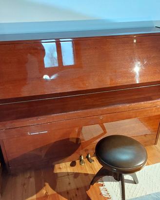 Pianoforte verticale Pearl River