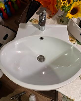 Lavandino per bagno