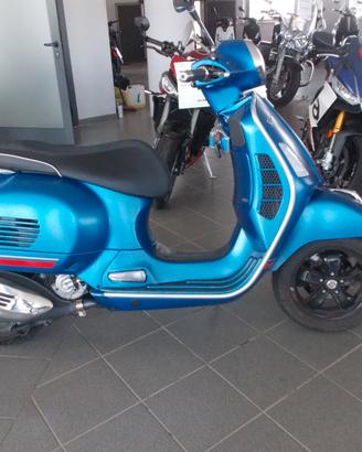 Vespa GTS 300 hpe SUPERSPORT