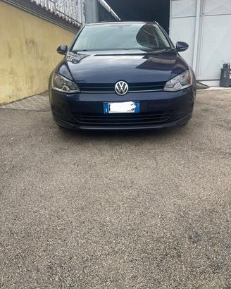 Volkswagen Golf Business 1.6 TDI DSG 5p. Highline 