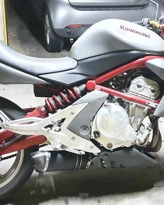 Special Titanium Black Kawasaki ER6N ER6F