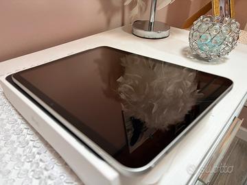 Apple iPad A16 - 11th Gen (Wi-Fi ) 256GB