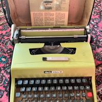 Olivetti lettera 32