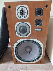 Casse YAMAHA NS 690 II serie.