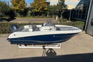 Jeanneau 5.5 WA + Yamaha F115 2025