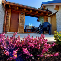 Camera indipendente con bagno e giardino esclusivo