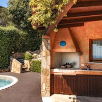 Villa di pregio vicino lato collina