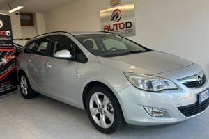 Opel Astra 1.7 CDTI 81KW 2012