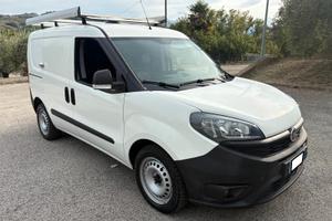 FIAT Doblò 1.4T-Jet All. Prof. corrente 220V -2020