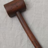 Martello da Cucina in legno da batti Olive e Carne