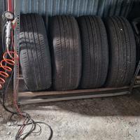 Gomme estive 235 65 R17 108h + Cerchi Jeep 