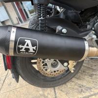 Terminale Arrow omolagato Beverly 300