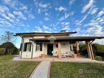 VILLA SINGOLA A PRAVISDOMINI
