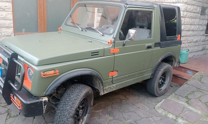 SUZUKI SJ400/Samurai - 1988