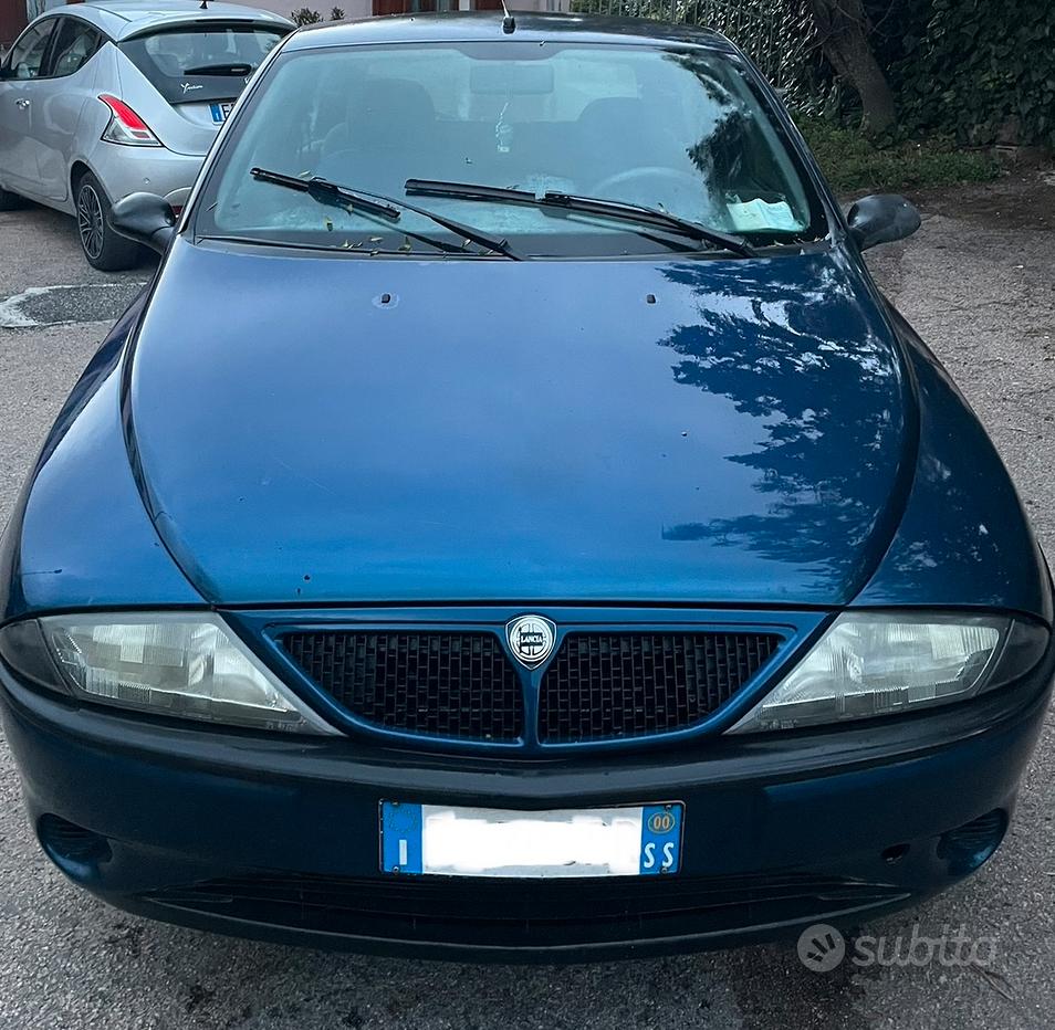 Lancia Y