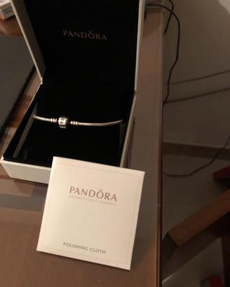 Bravviale Pandora