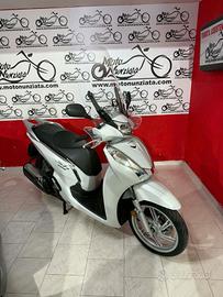 Honda SH 300 ABS