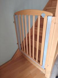 Cancelletti di sicurezza in legno e ferro