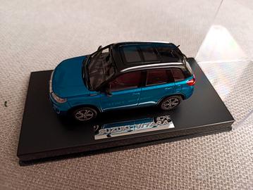 Modellino  SUV Suzuki Vitara 2016
