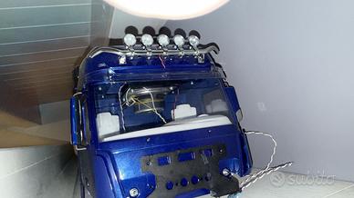 Modellino camion tamya