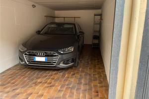 Ampio garage - box auto
