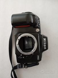 Nikon F60 fotocamera analogica