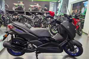 Yamaha X-Max 300 nuovo 2025