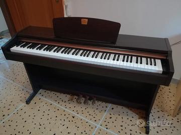 Yamaha Clavinova CLP-115