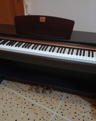 Yamaha Clavinova CLP-115