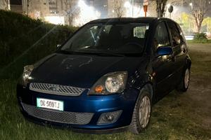 Ford Fiesta 1.4 hdi 68cv Neopatentato