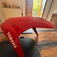 Parafango anteriore Yamaha Rosso