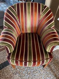 Poltrona artigianale imbottita