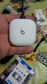 Apple beat pro nuove un garanzia  agosto 2026