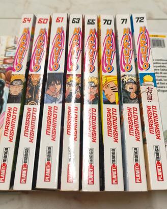 Naruto 10 manga vario + edizione Gold rara 