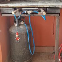 Barbecue/Griglia a Gas con Bombola e Due Pietre Ol