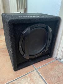 Subwoofer auto