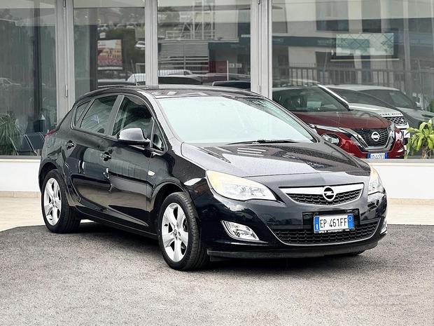 Opel Astra 1.4 Benzina 100CV E5 - 2012