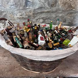 Lotto 300 mignon di liquori