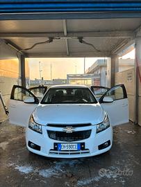 Chevrolet Cruze 2011 - 1.8 benzina/GPL