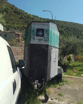 Trailer 2 posti